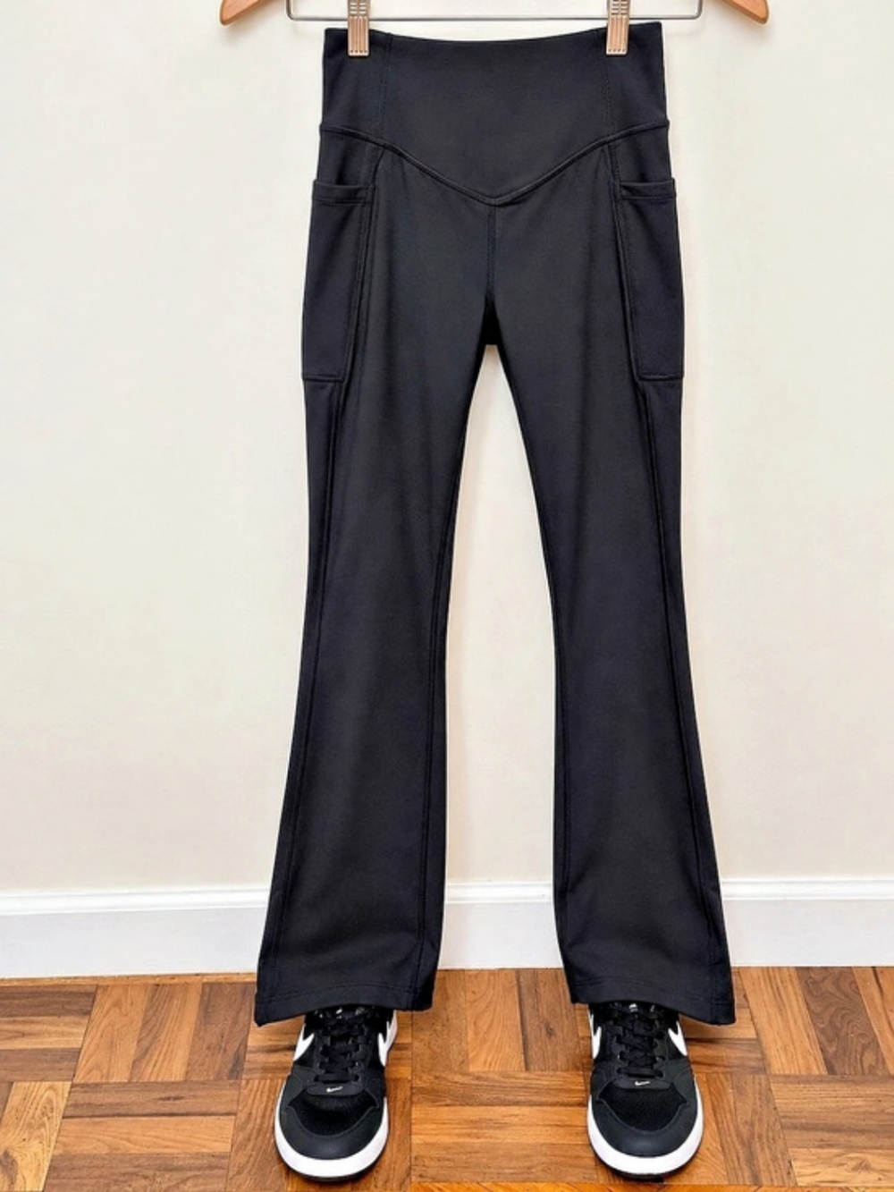 HALARA Black Crossover Flare Leggings Size S NWOT High Waisted Ruched Pockets